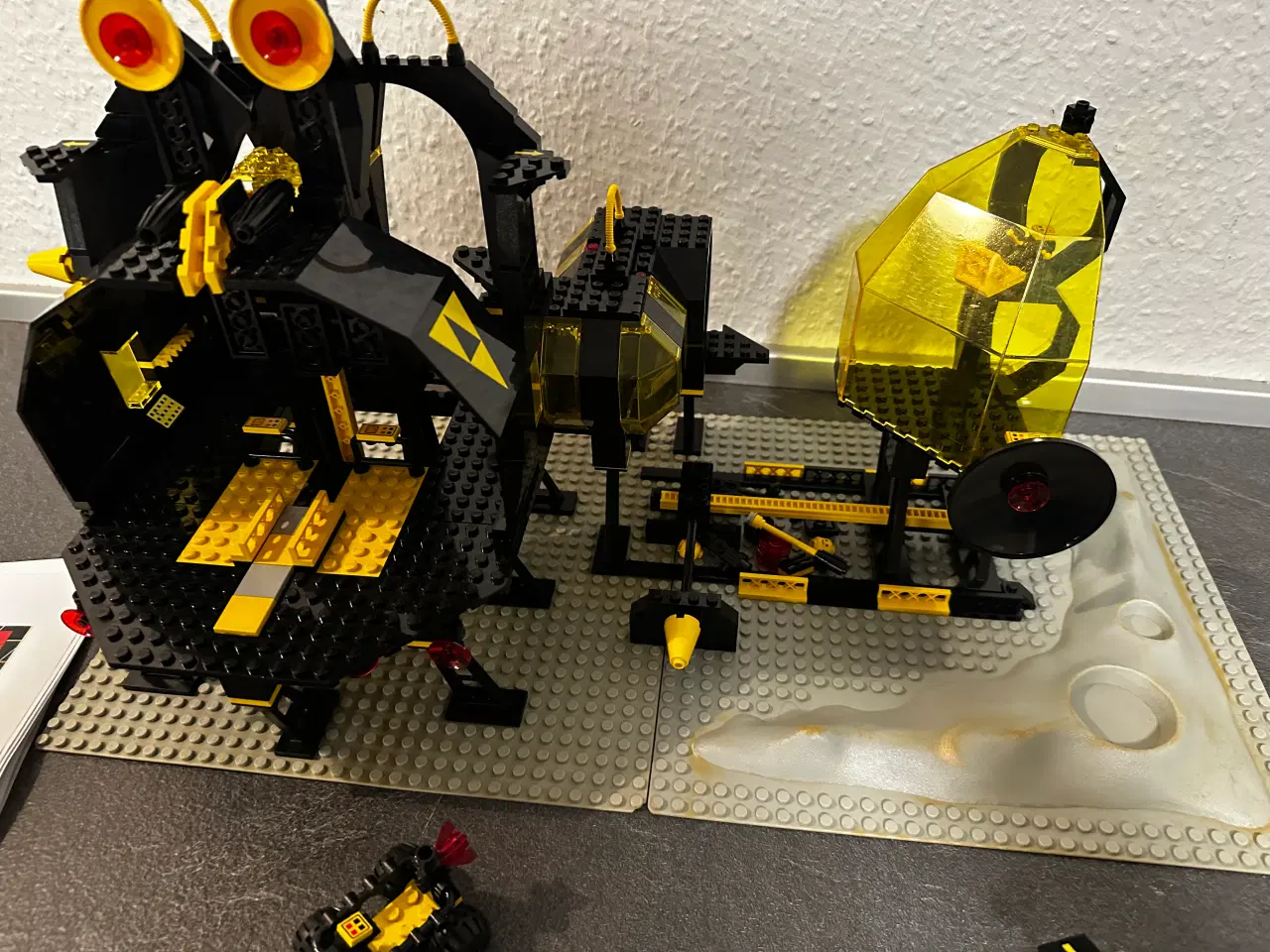 Billede 6 - LEGO System 6987 Message Intercept Base