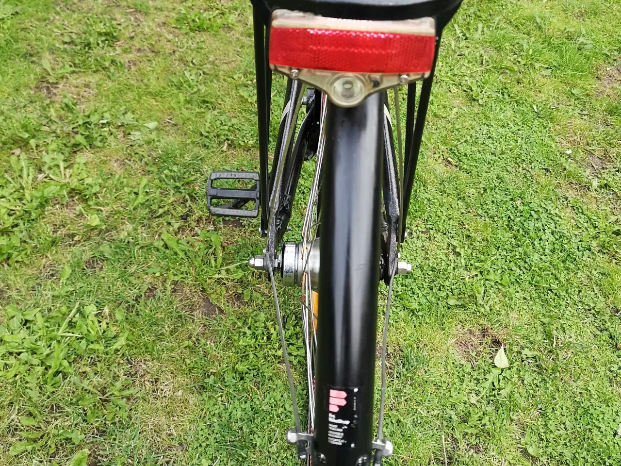 Billede 9 - KILDEMOES 28"  48cm For- og baglygter,  gode dæk ,