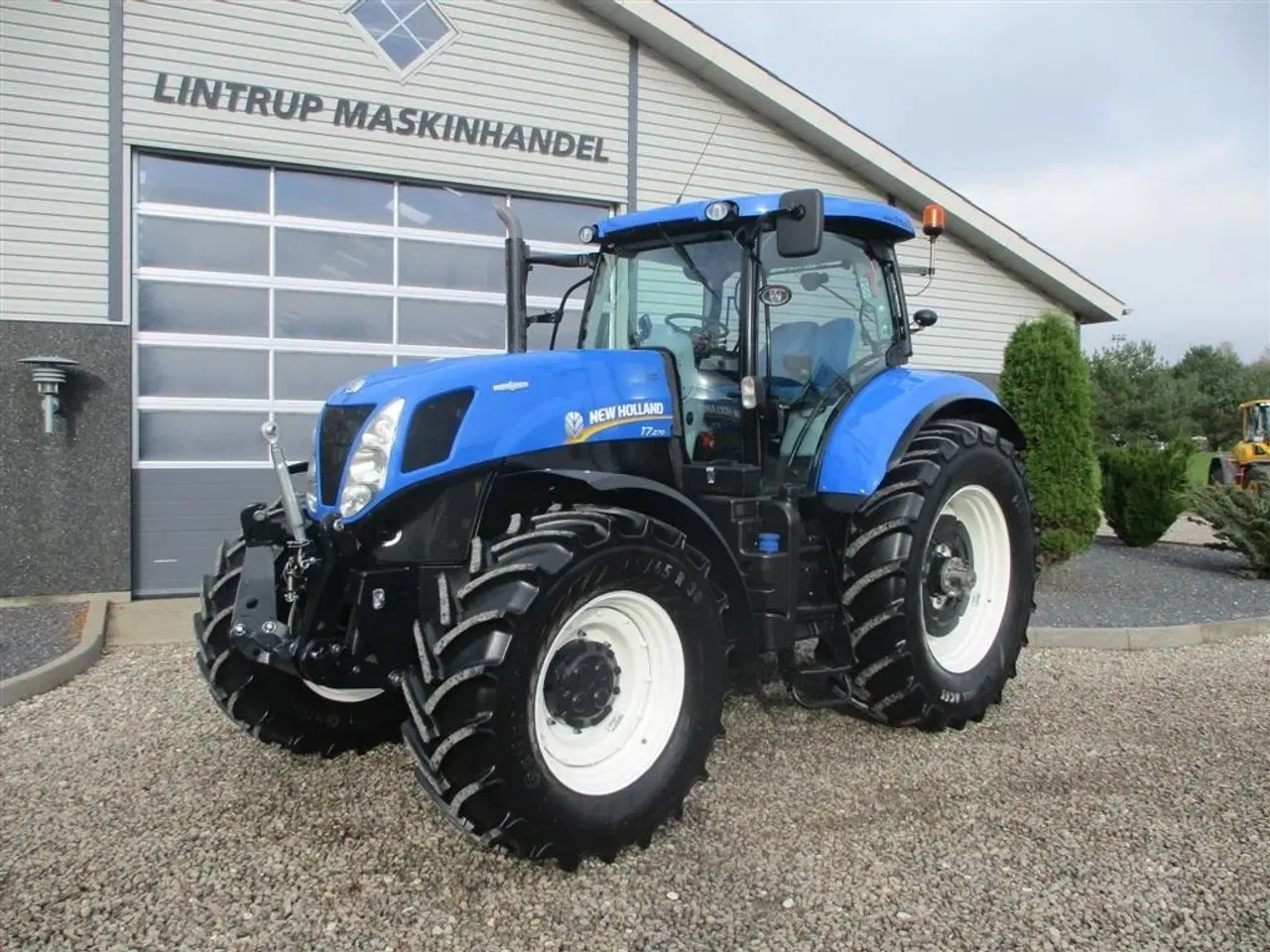 Billede 2 - New Holland T7.270 AutoCommand Med frontlift