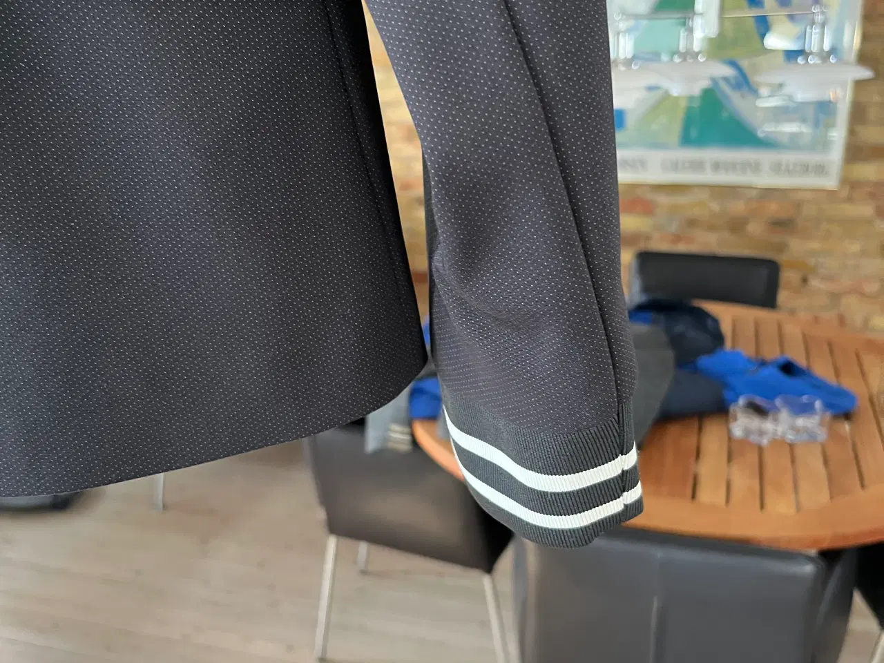 Billede 3 - Elegant sort blazerjakke fra Mos Mosh