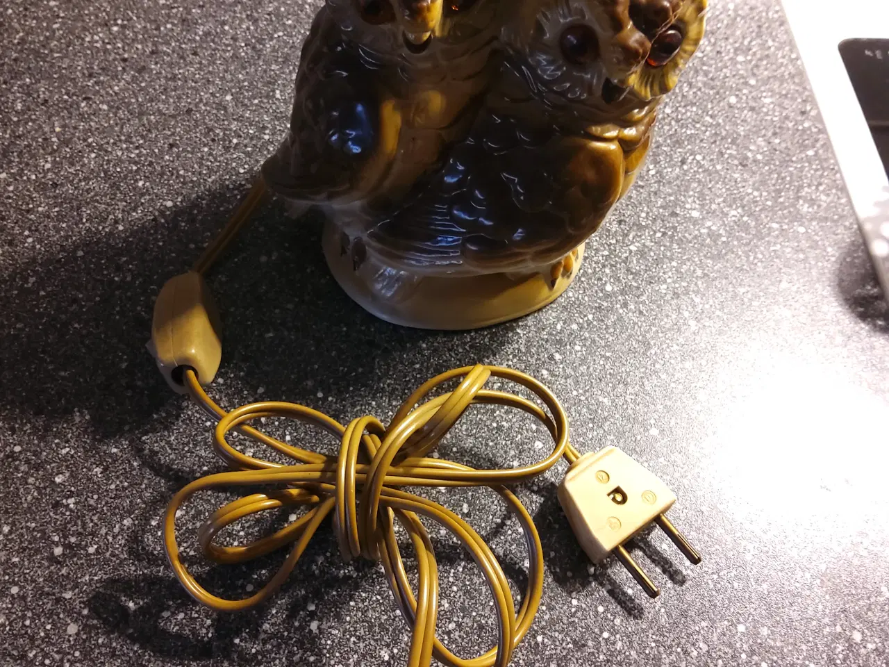 Billede 10 - Porcelæn lampe med 2 ugler