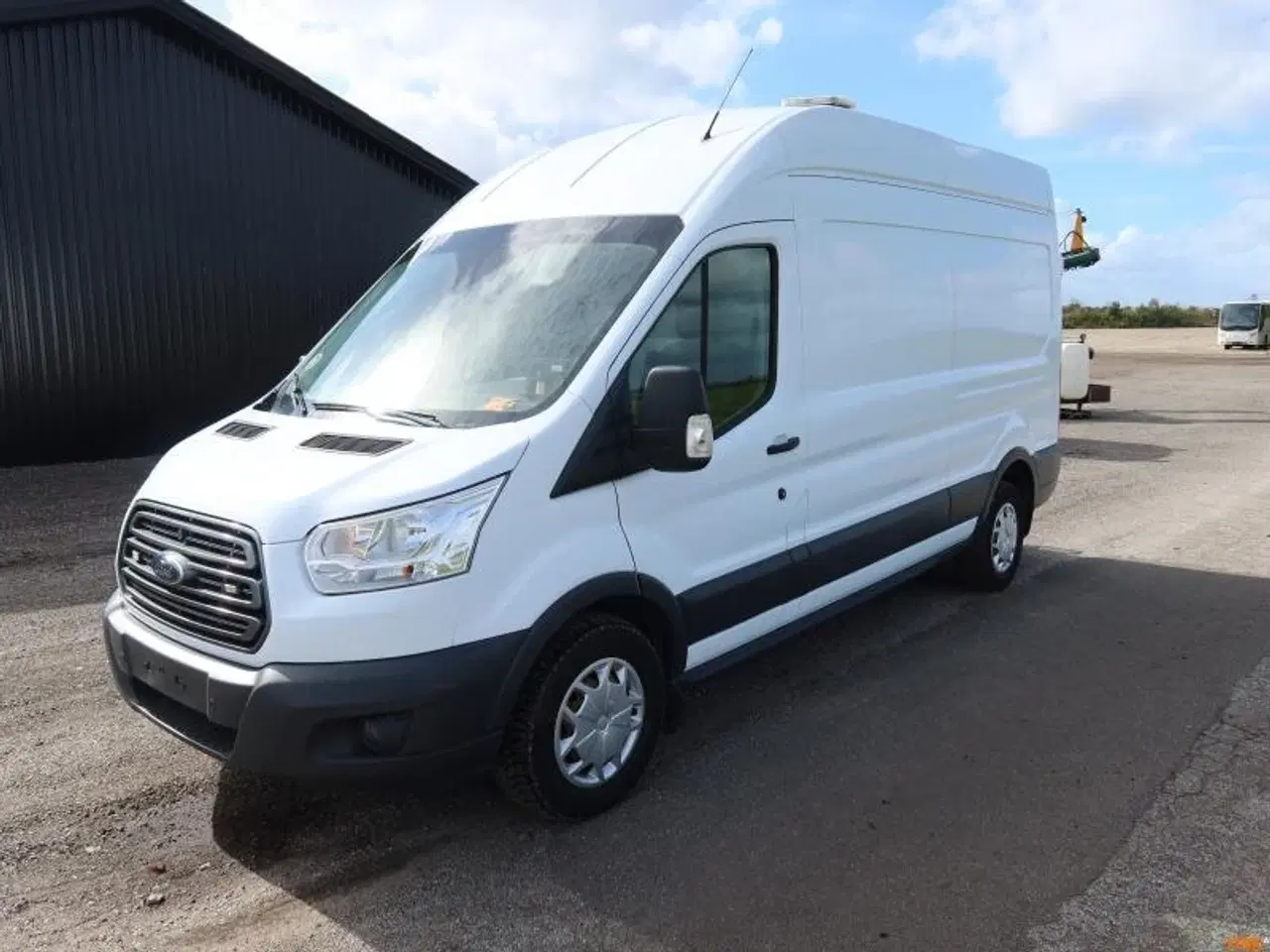Billede 1 - VAREBIL, FORD TR