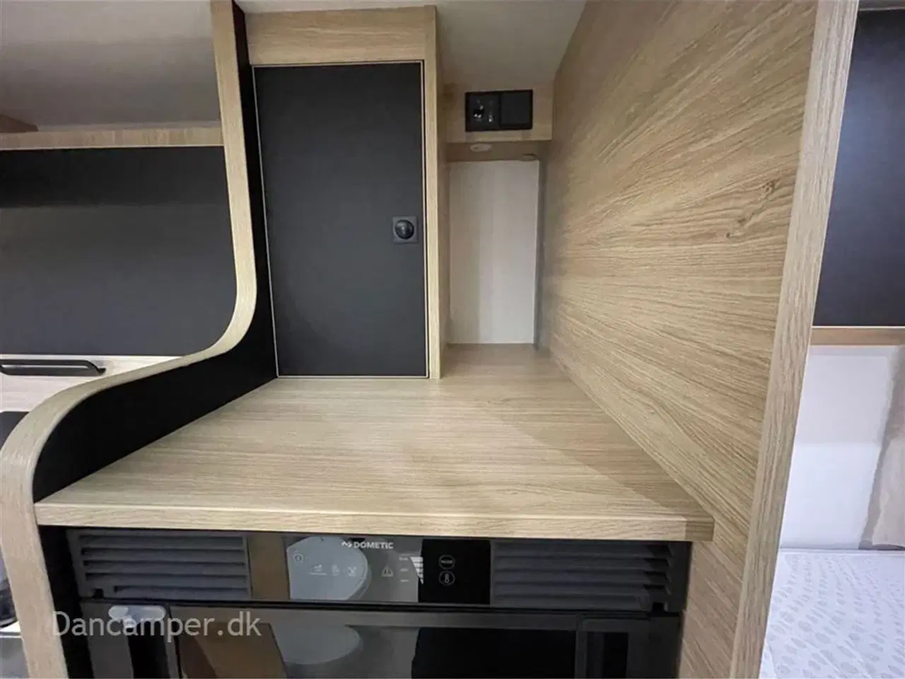 Billede 20 - 2026 - Chausson Titanium 627 Enkeltsenge + hæve-/sænkeseng, 5 selepladser, 4 sovepladser med mulighed for 5, 165Hk Aut, 8-trin aut.