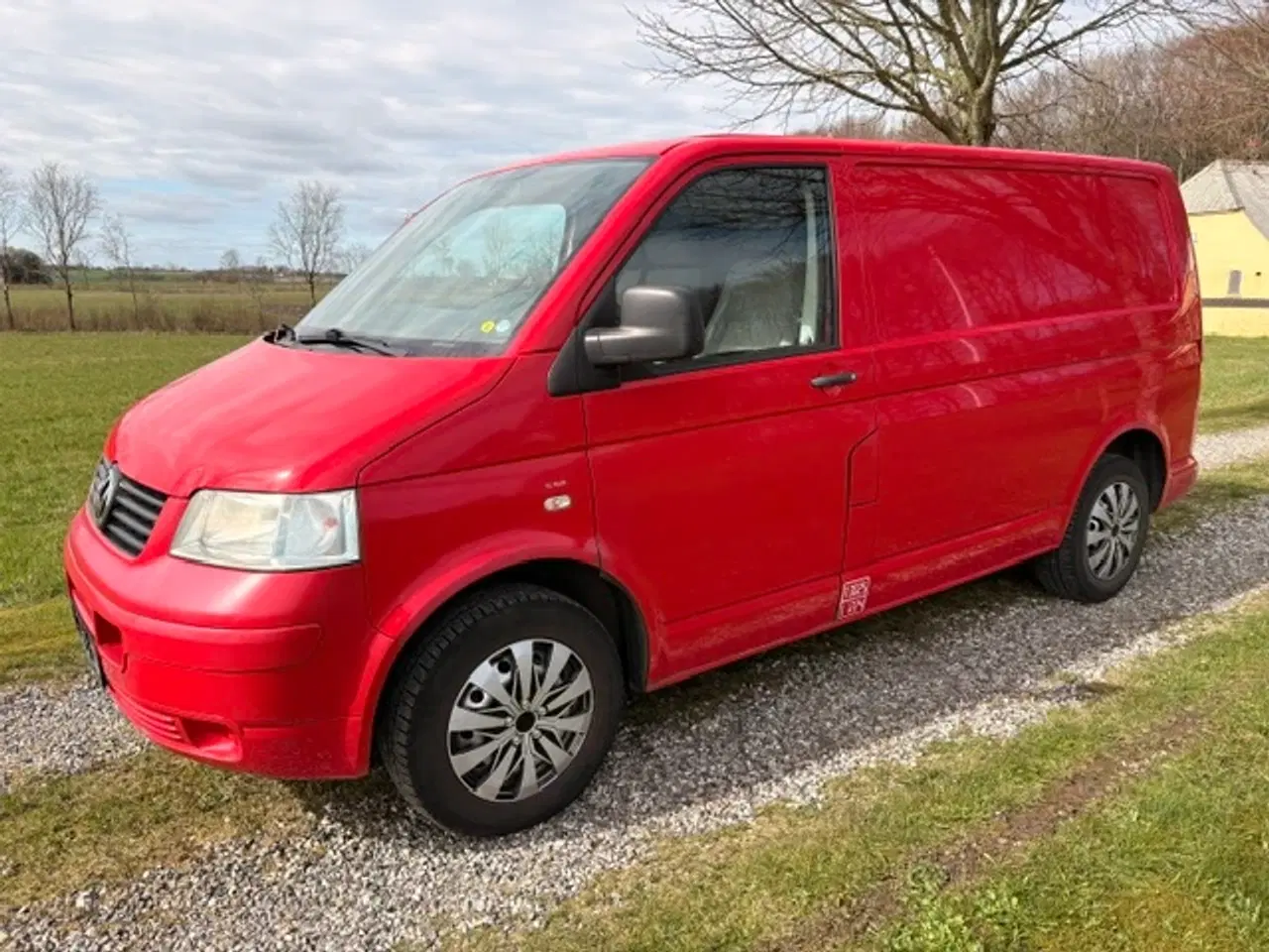 Billede 1 - VW Transporter 1,9 TDi 104 Kassevogn kort 4d Nysyn