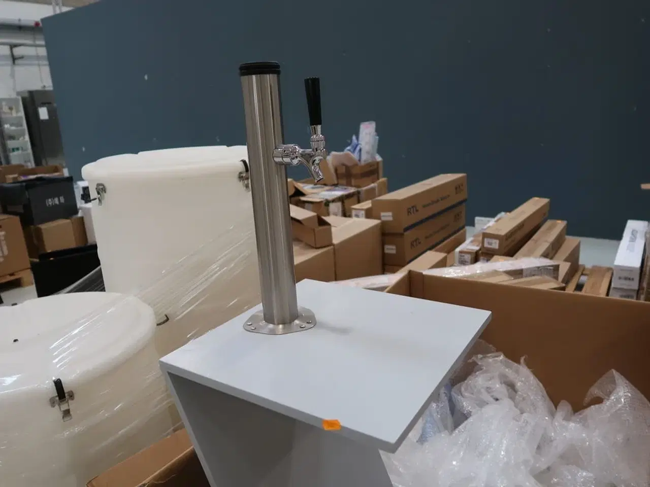 Billede 2 - Stativ med tappehane