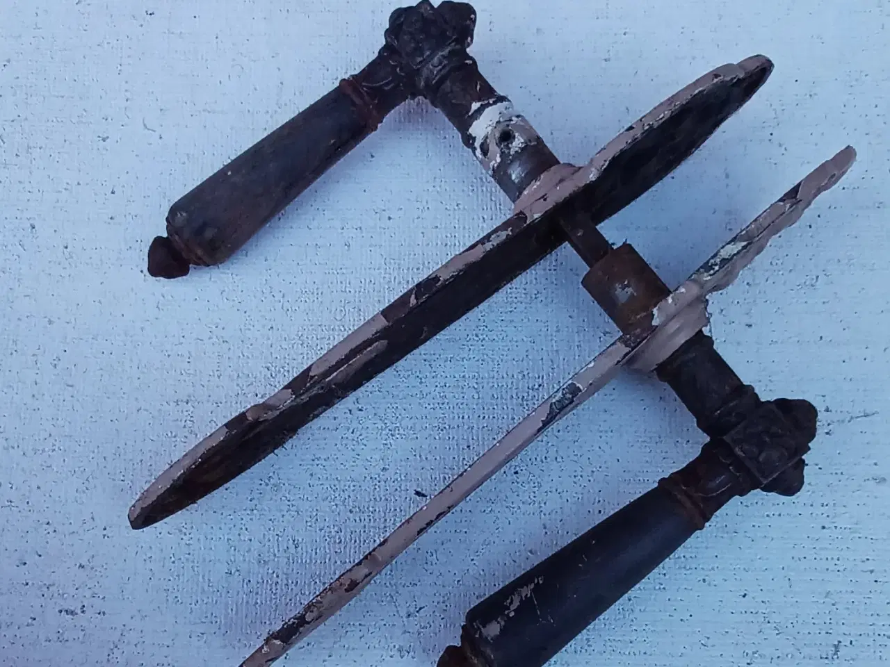 Billede 1 - Antikke dørgreb med langskilte.