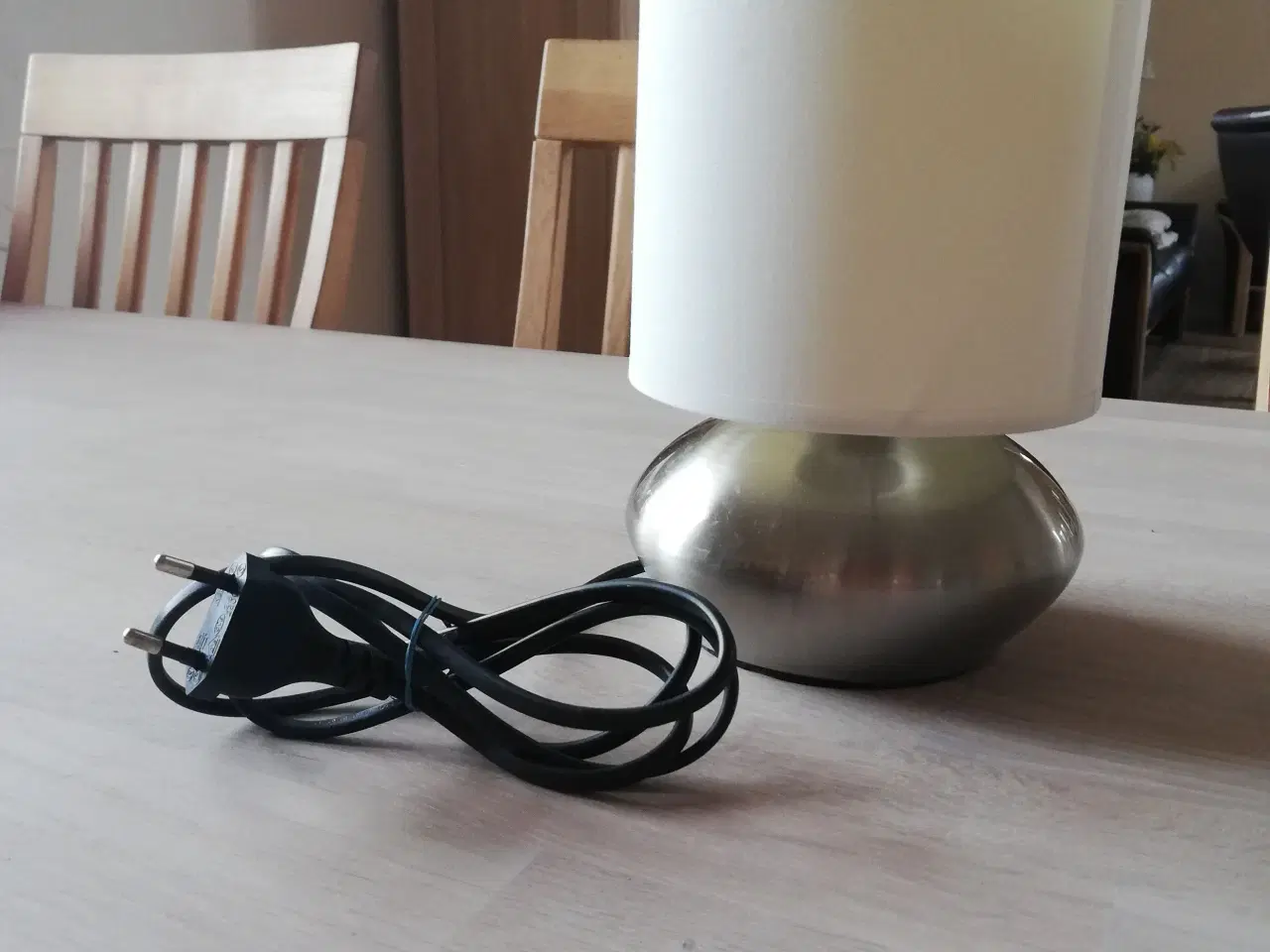 Billede 2 - Camping lampe med touch