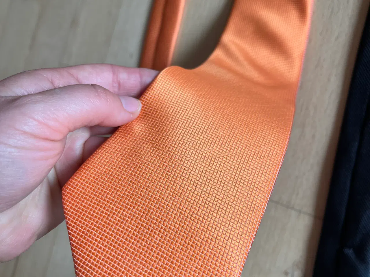 Billede 3 - Slips sort og orange