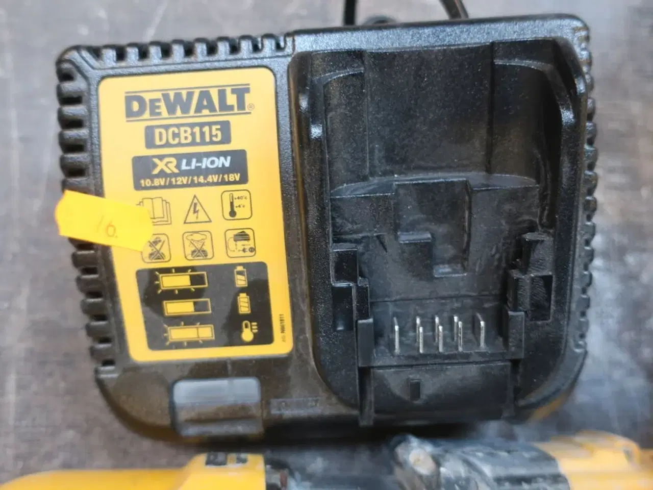 Billede 7 - 6 stk. akku håndværktøj DEWALT og lader