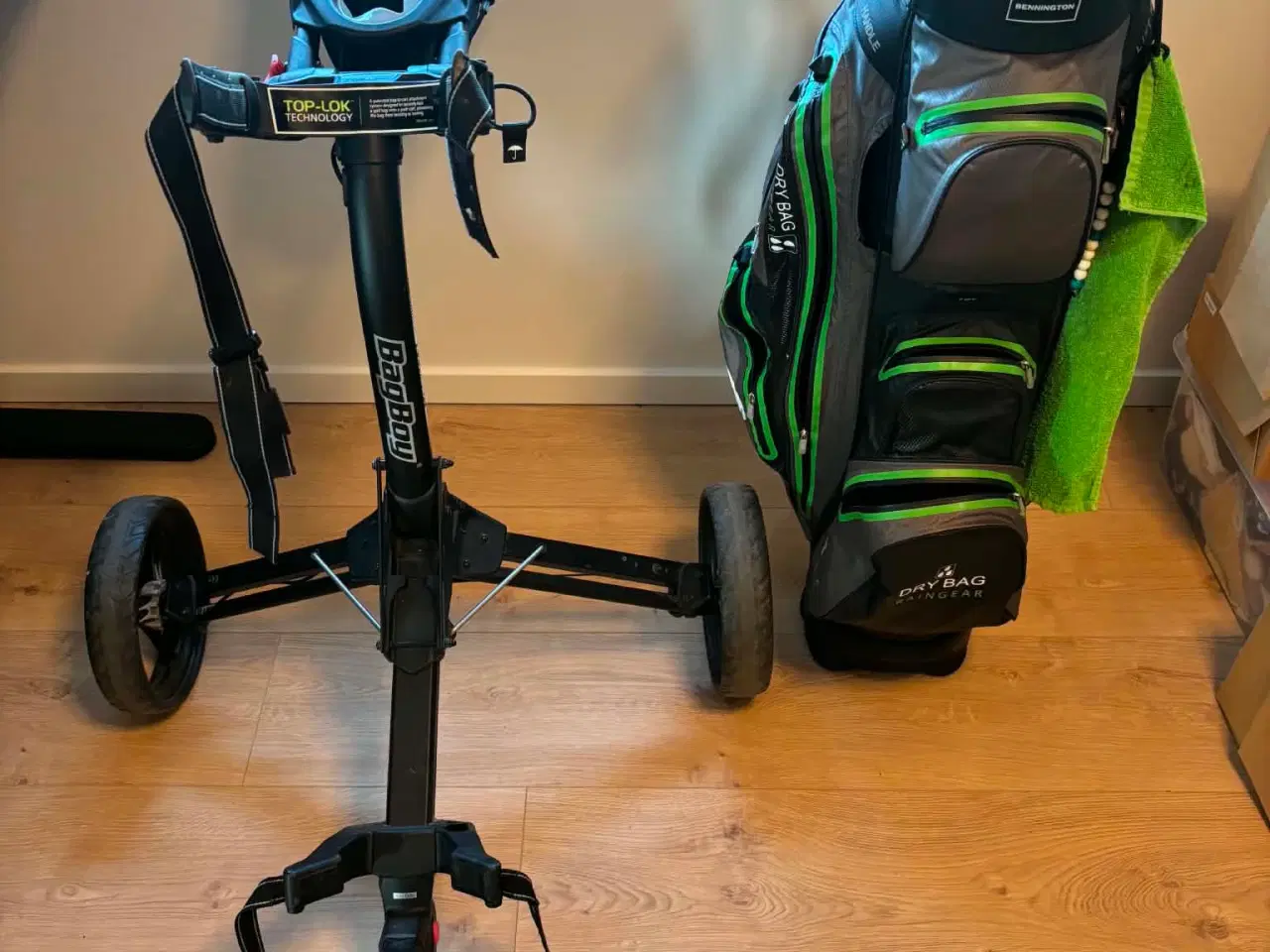 Billede 1 - Samlet begynder golfsæt med bag, vogn og tilbehør