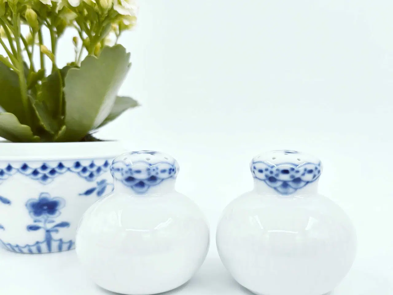 Billede 2 - Prinsesse Salt & Pebersæt 1 sortering Porcelæn 