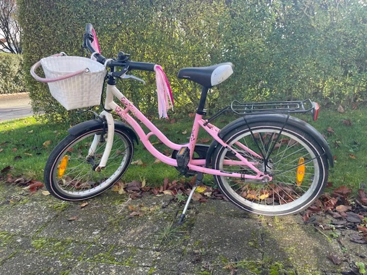 Billede 1 - Pigecykel 20 tommer