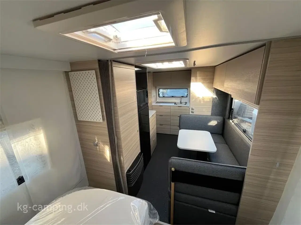 Billede 8 - 2026 - Adria Altea 542 PH   Ny Altea med fritstående dobbeltseng.