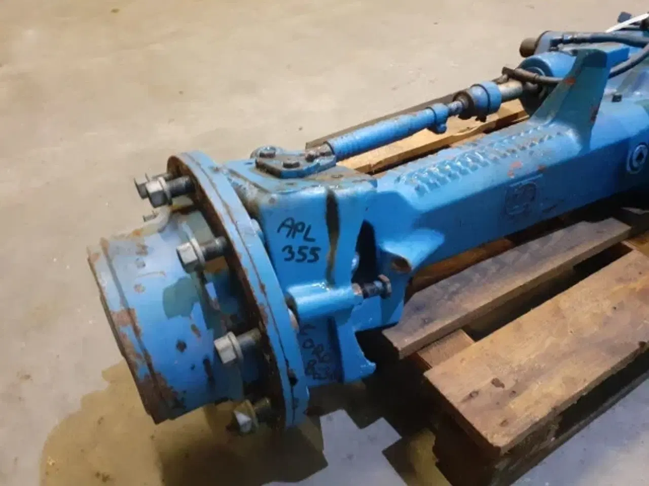 Billede 12 - Ford 8630 Foraksel