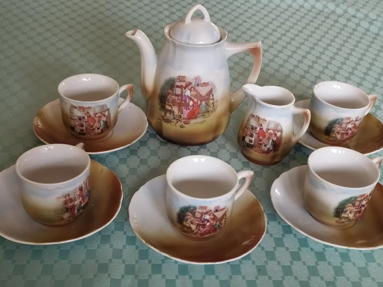 Billede 2 -  Antik dukke kaffestel fra 1920-1930.