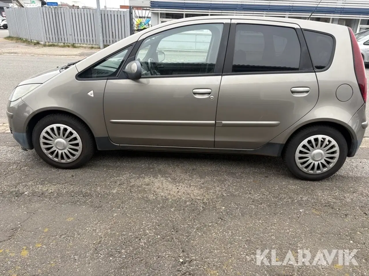 Billede 8 - Personbil Mitsubishi Colt - 1,3