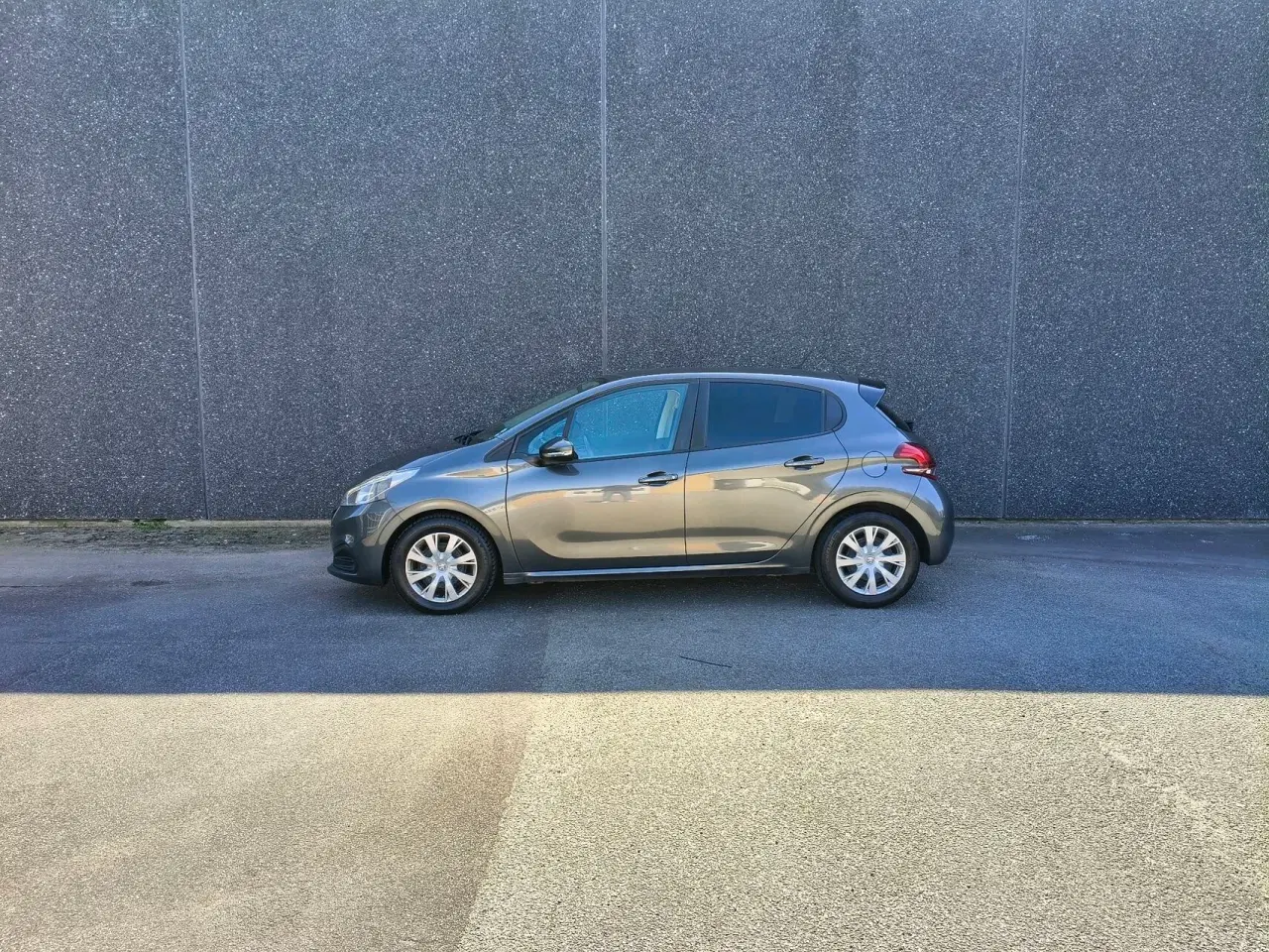 Billede 1 - Peugeot 208 1,6 BlueHDi Spirit Comfort 100HK 5d