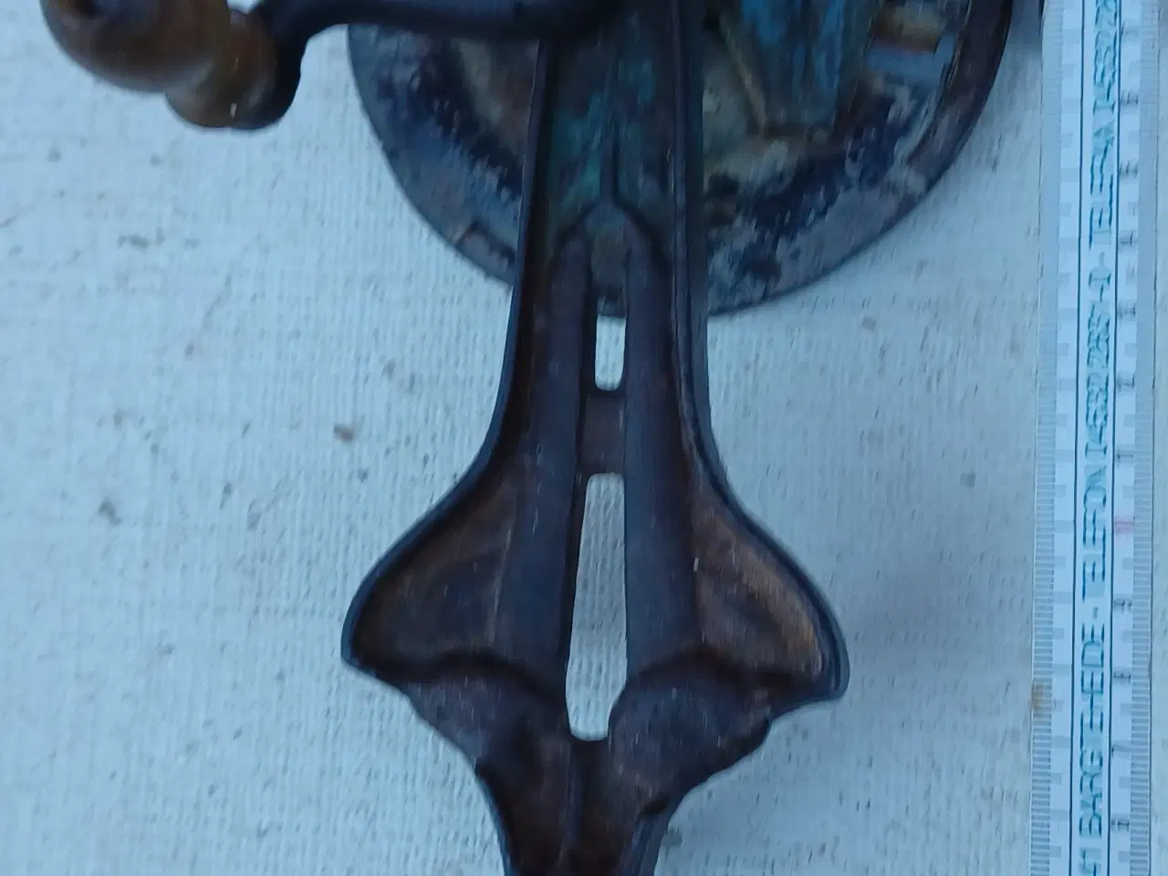 Billede 3 - Antik snittemaskine.