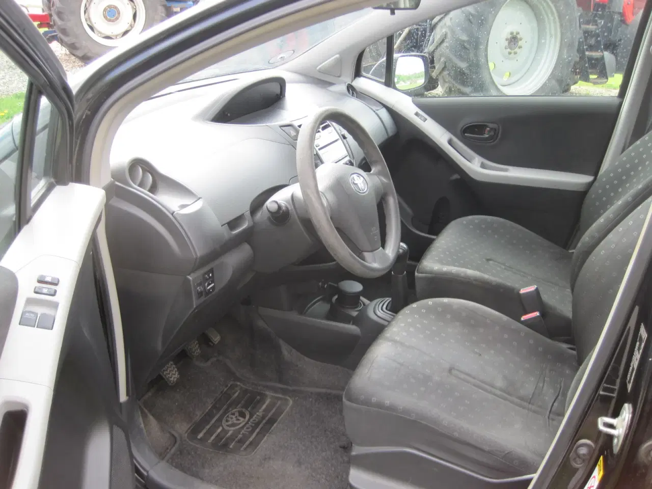 Billede 5 - Toyota Yaris 1,0  5 dørs