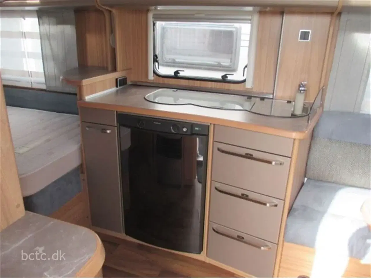 Billede 25 - 2017 - Hymer Eriba Nova GL 465 GL artic