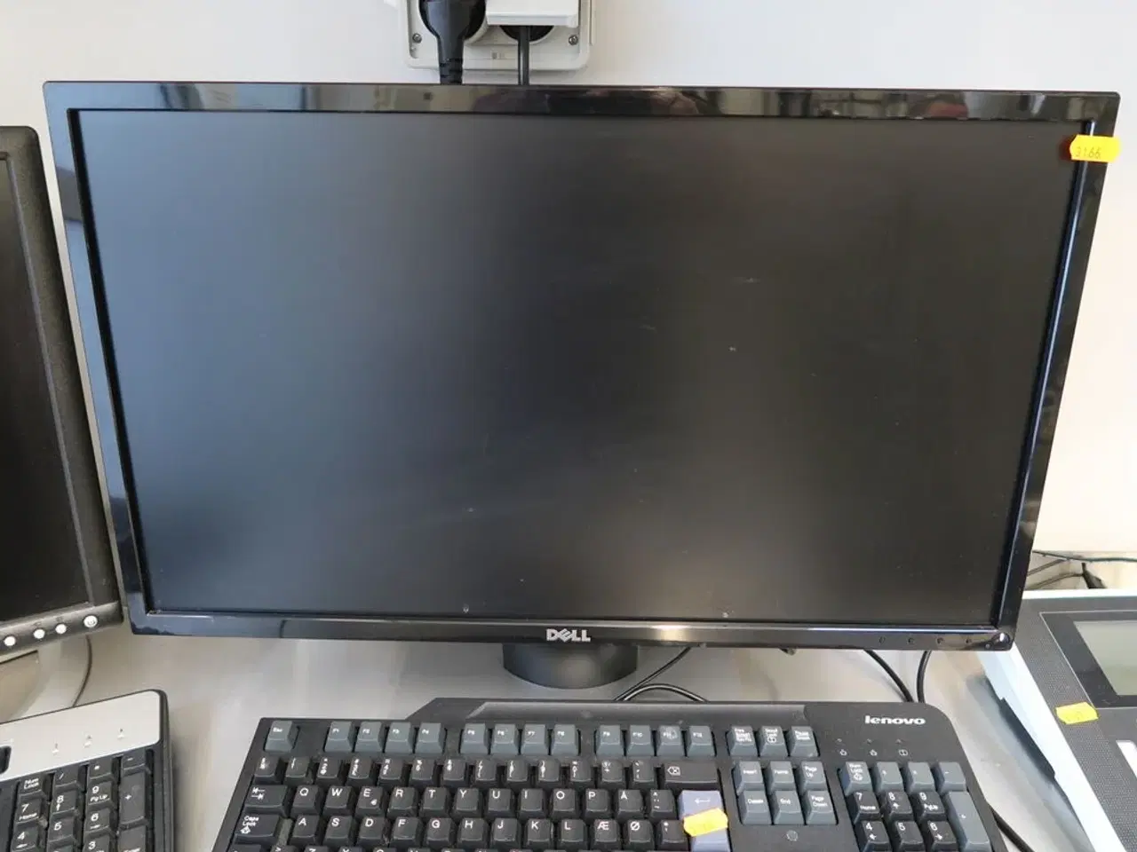 Billede 3 - Computerskærm DELL, tastatur, mus, computer LENOVO ThinkStation P500