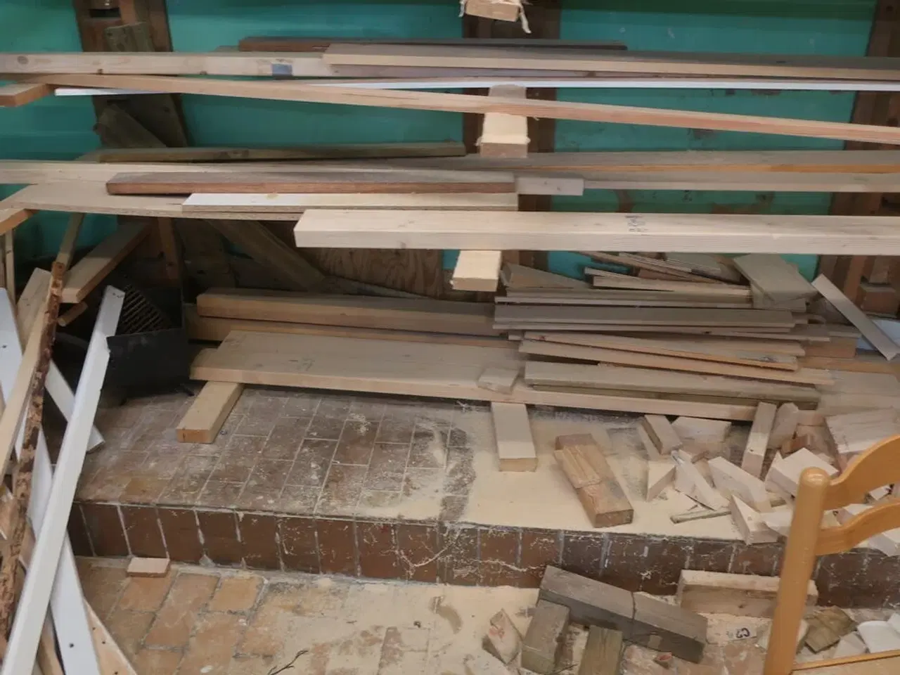 Billede 30 - Ryd hele værkstedet for løse dele