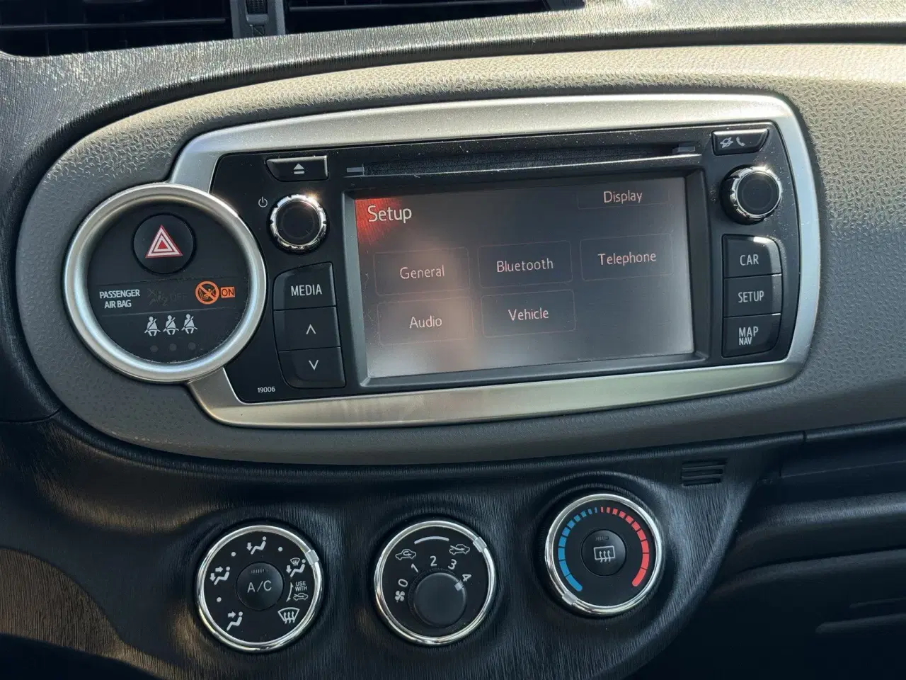 Billede 14 - Toyota Yaris 1,3 man.6, 5D. 99HK 5d
