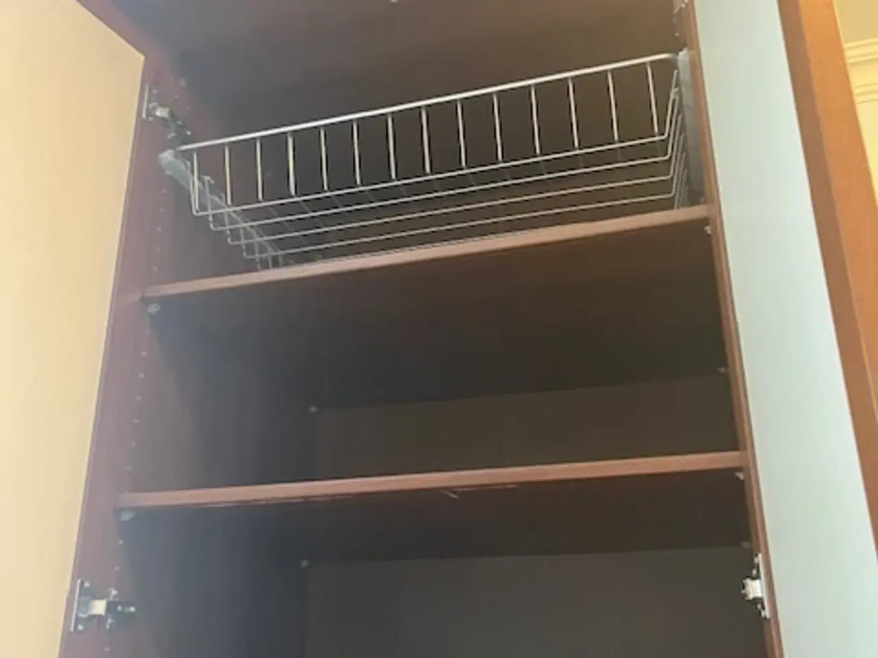 Billede 6 - Flot skab gives væk gratis