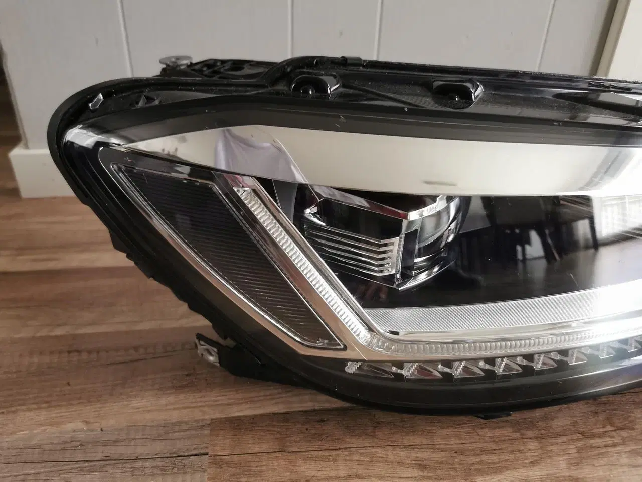 Billede 4 - VW TOURAN 5T 5TB FULD LED LAMPE HØJRE 5TB941114A