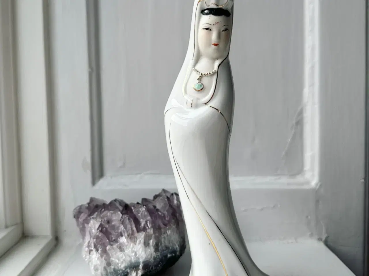 Billede 4 - Hvidklædt kvinde, porcelænsfigur