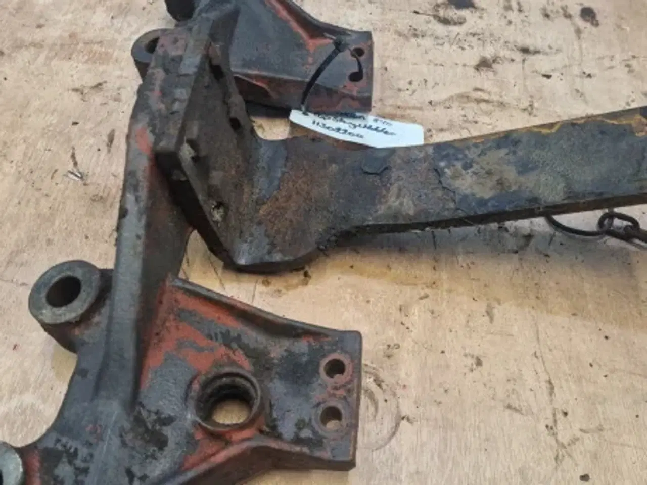 Billede 10 - Claas Axion 840 Topstangholder 11302200