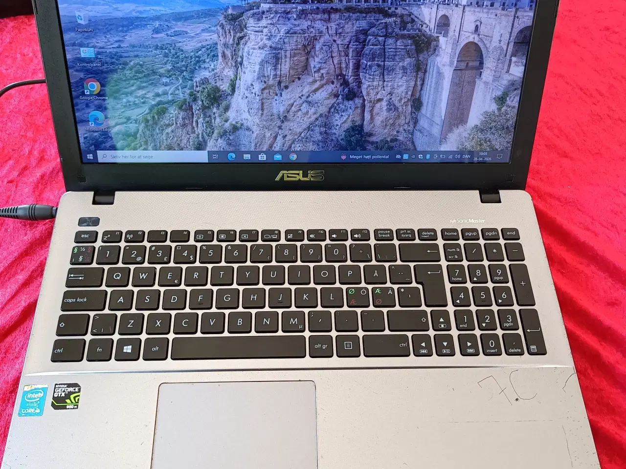 Billede 1 - Asus 15,6" skærm intel i5 2.80ghz