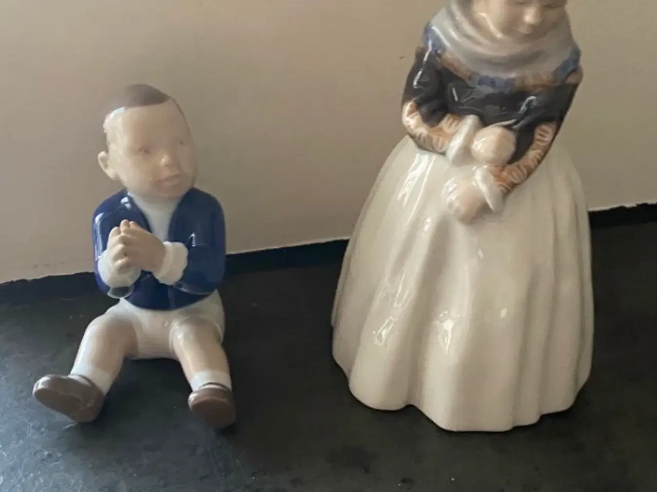 Billede 1 - Royal København mor og dreng 1 klasse 