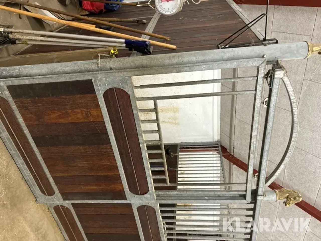 Billede 2 - Hesteboks + låger 1 styk hesteboks + 8 styk låger