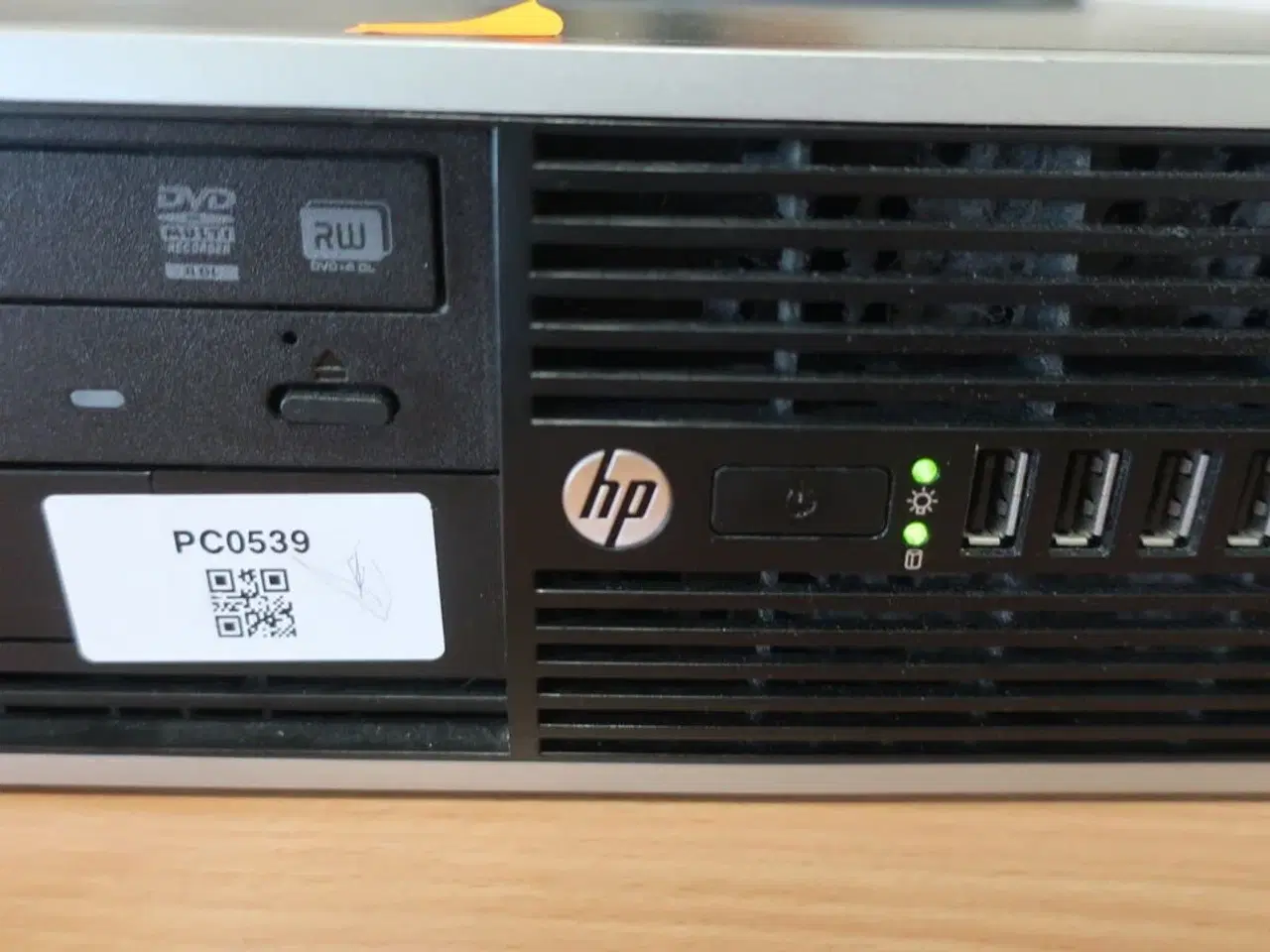 Billede 1 - HP 22" skærm m. tastatur L2208w (PC medfølger ikke)