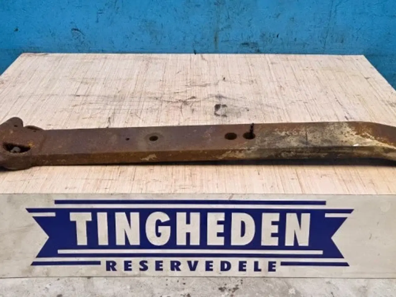 Billede 1 - Valtra T213 Liftarm L. V37579510