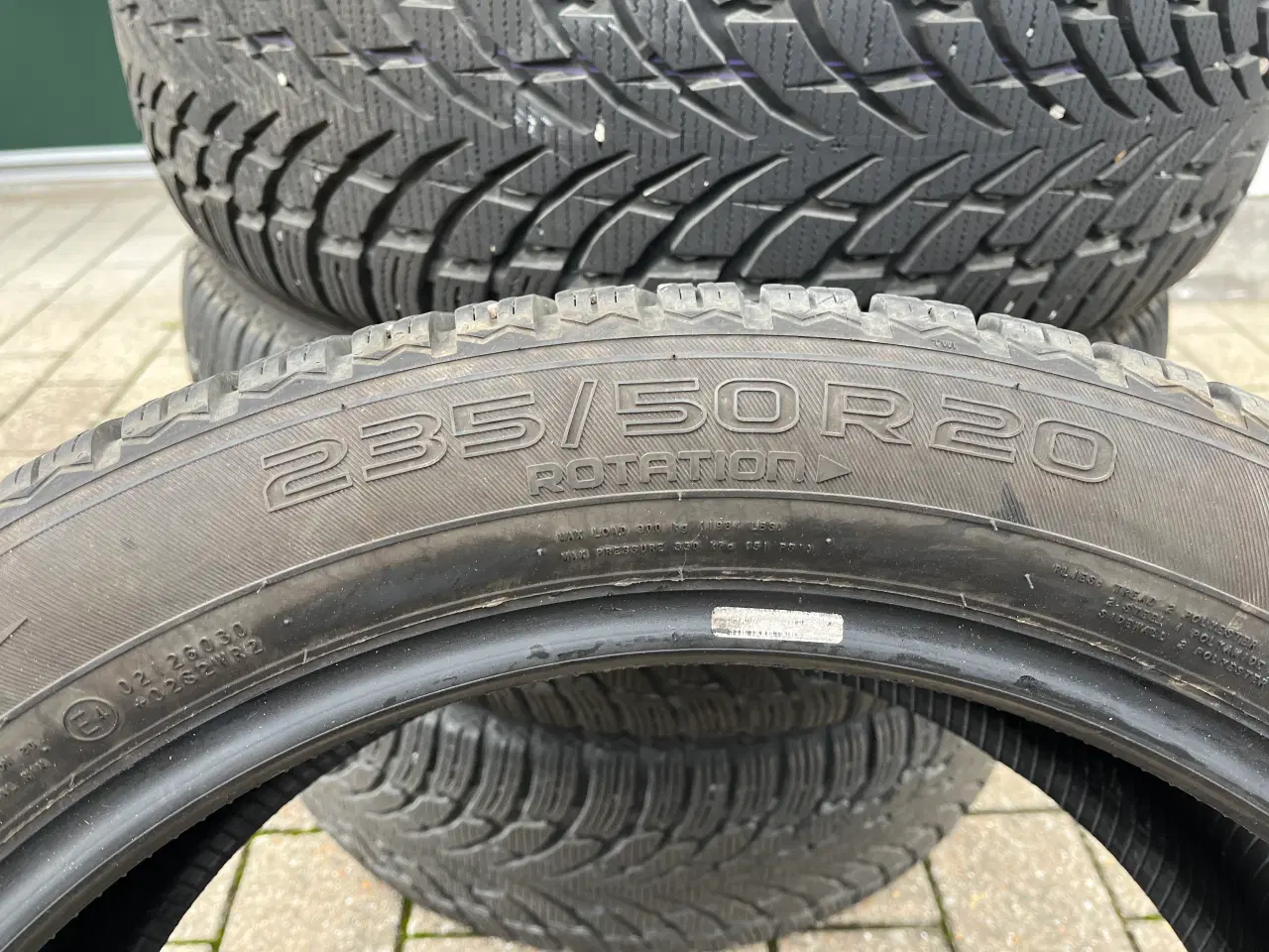 Billede 3 - 4 stk Nokian vinterdæk - 235/50 R20 104V