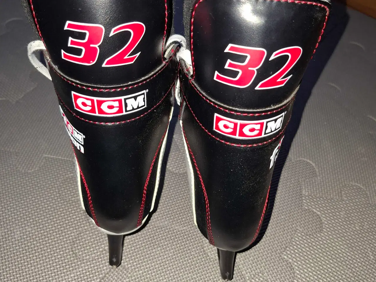 Billede 3 - CCM skøjter str 5