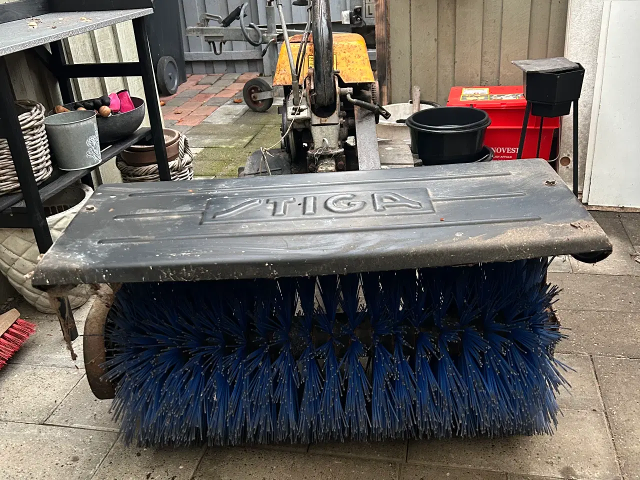 Billede 3 - Stiga 550 fejemaskine