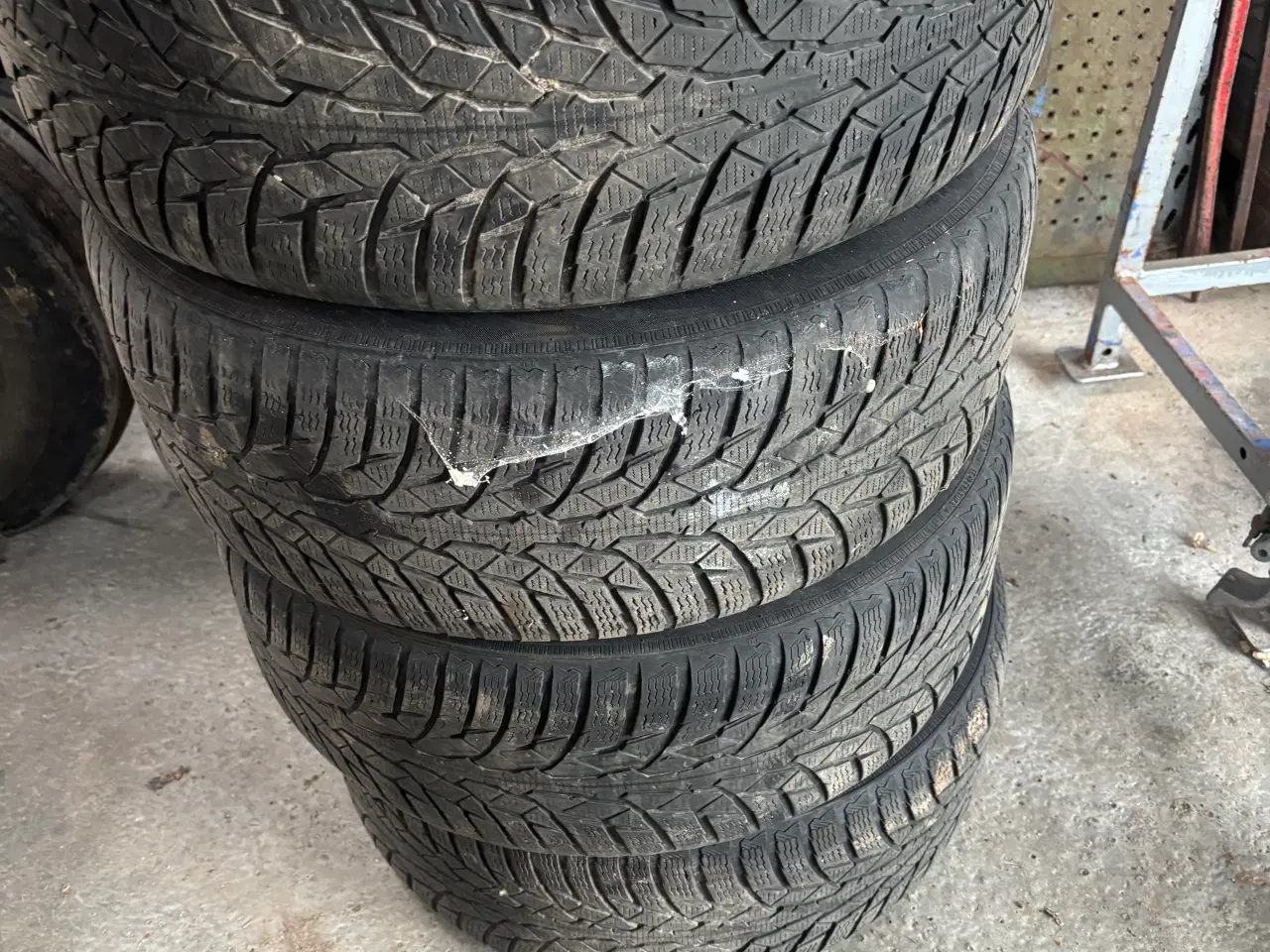 Billede 3 - Alufælge med vinterdæk