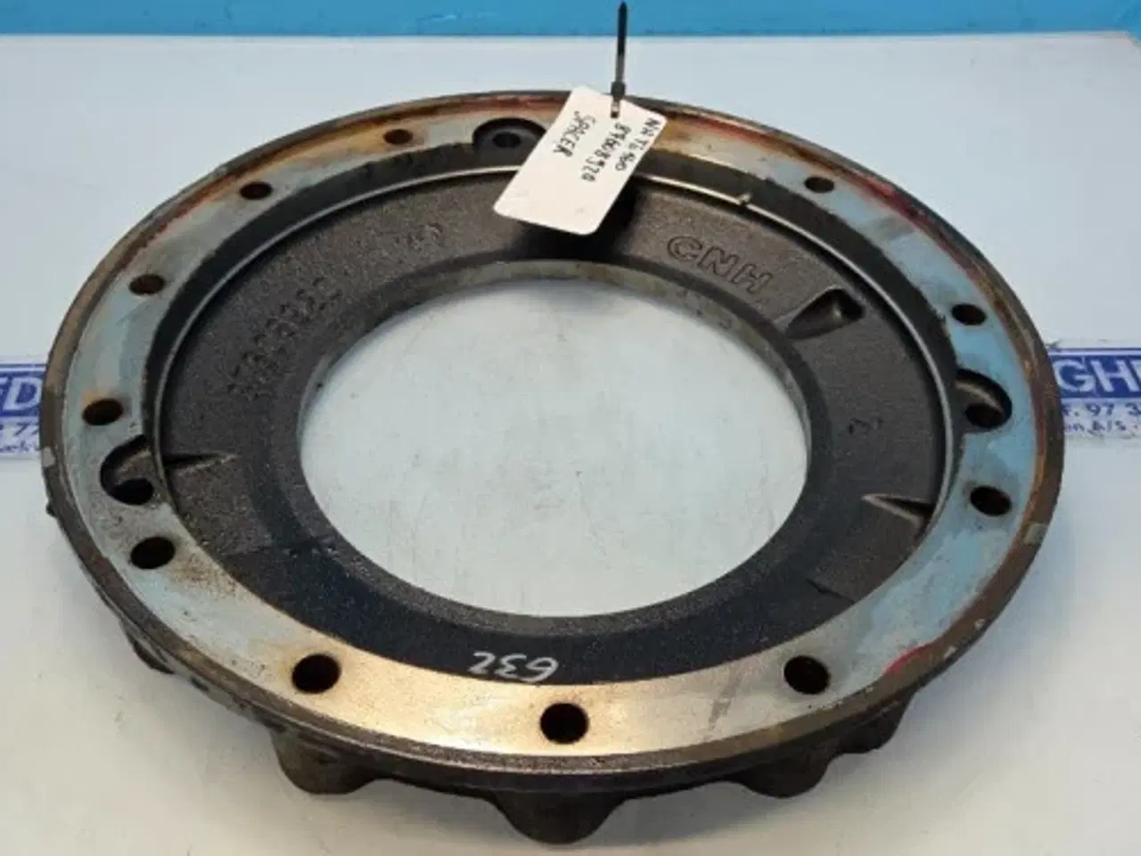 Billede 12 - New Holland T6.160 Afstandsstykke 87608920 