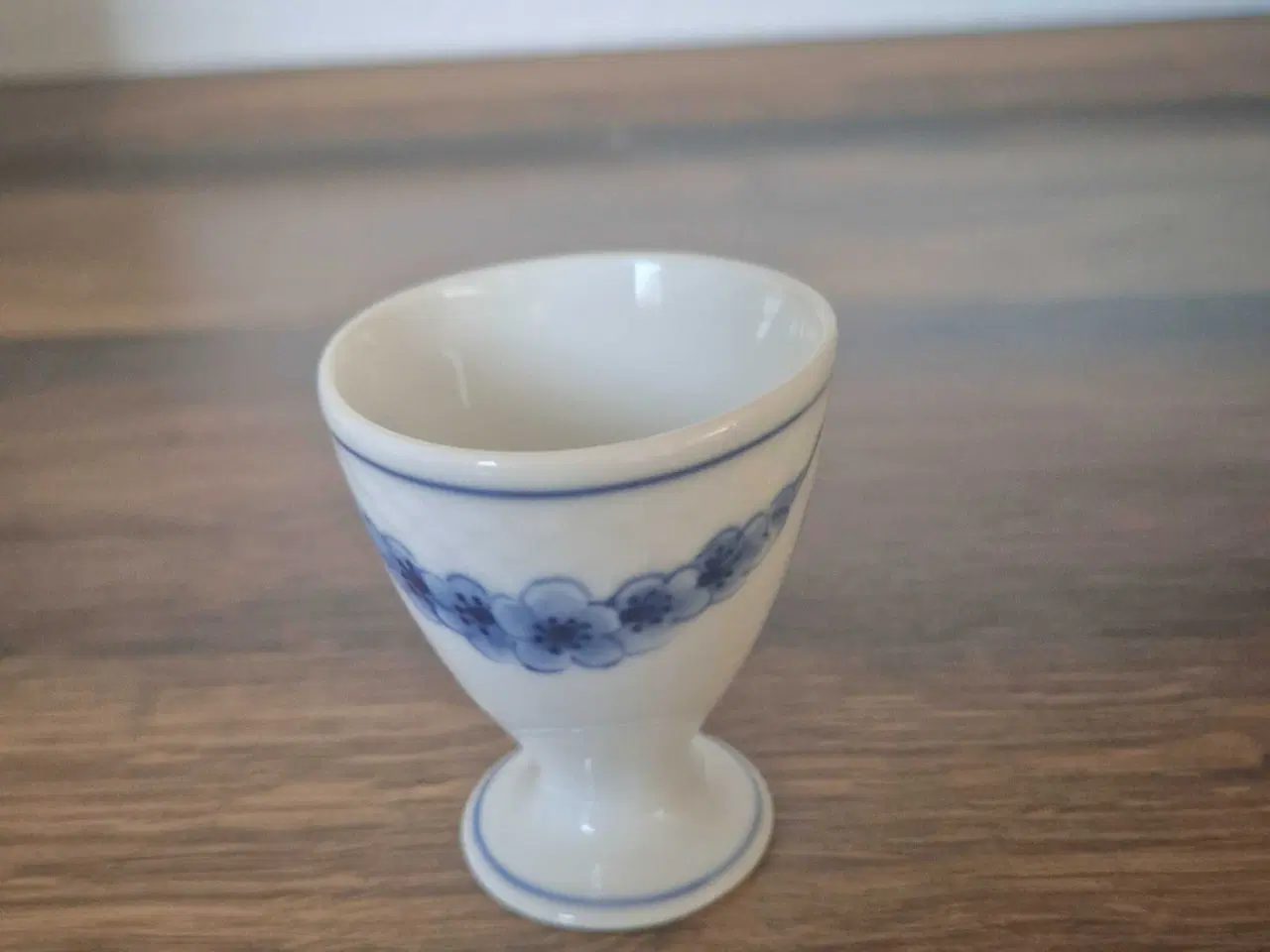 Billede 1 - Antikt æggebæger fra Bing&Grøndahl, empire 