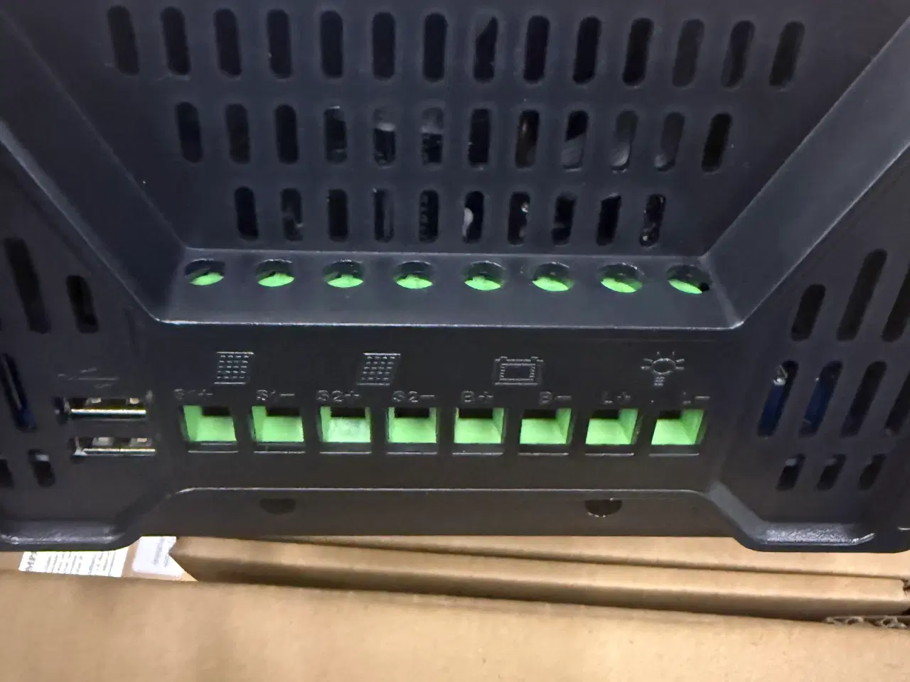 Billede 3 - Mttp solselle inverter 30a 12/24v