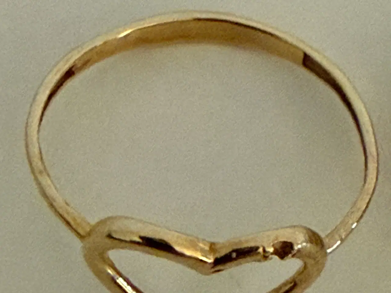 Billede 5 - Forskellige ringe i 14 karat guld.