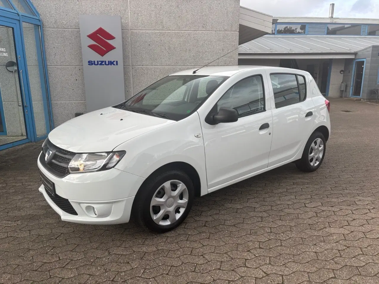 Billede 1 - Dacia Sandero 1,2 16V Ambiance