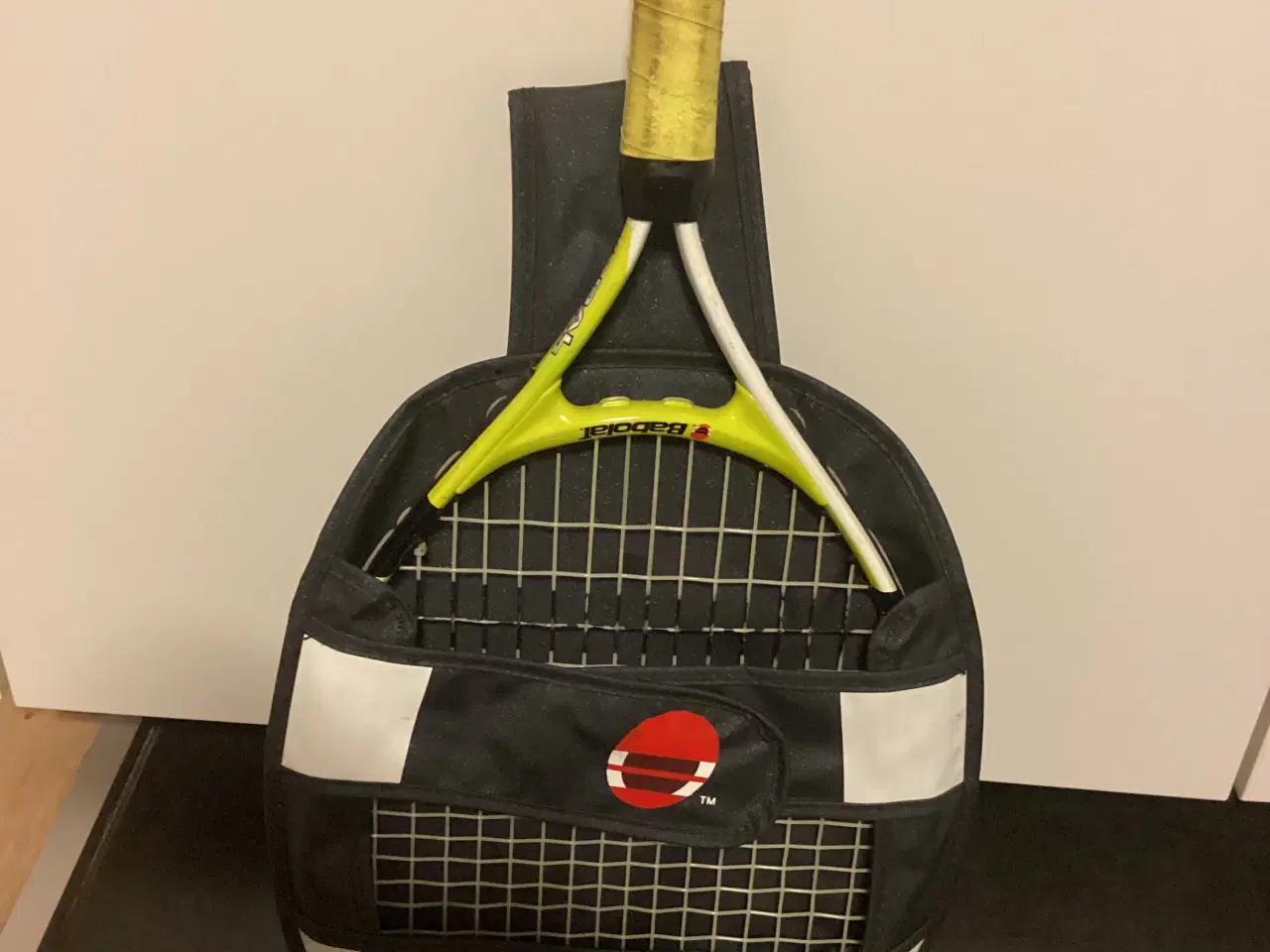 Billede 5 - 2 fine BABOLAT junior tennisketchere. Samlet pris