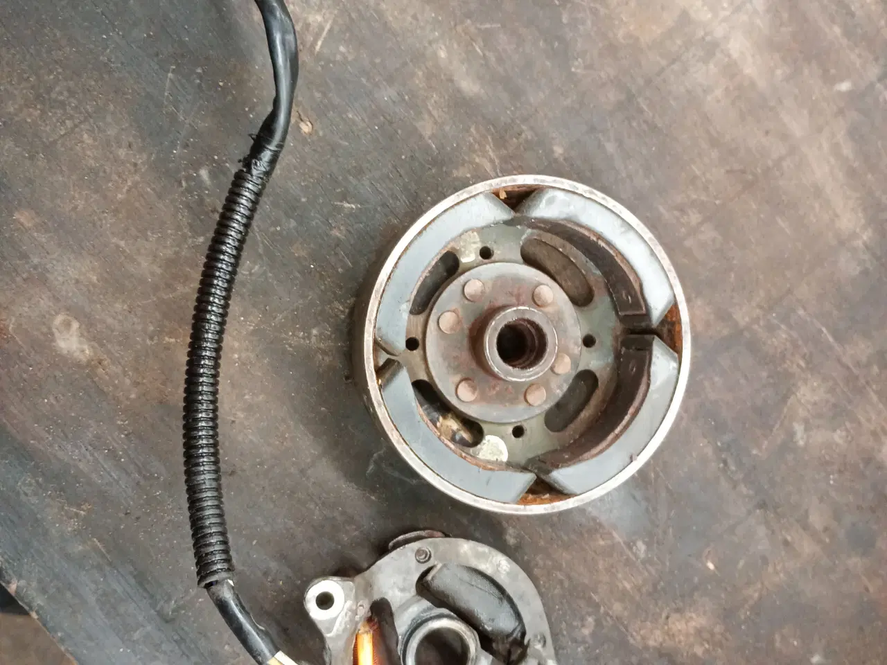 Billede 2 - Original stator og svinghjul til pgo comet sælges 