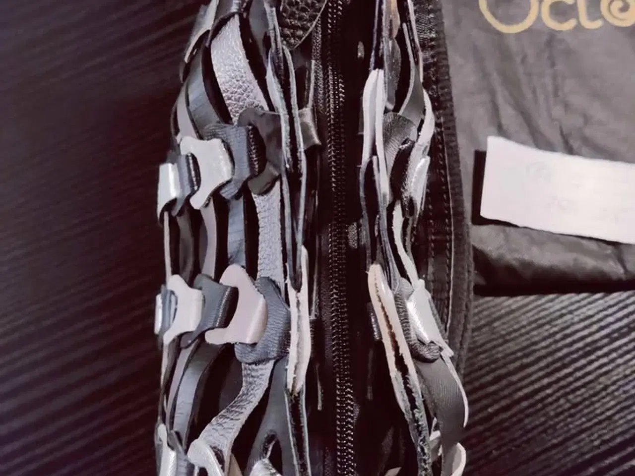 Billede 4 - Octopus Aida taske sort/sølv - ny