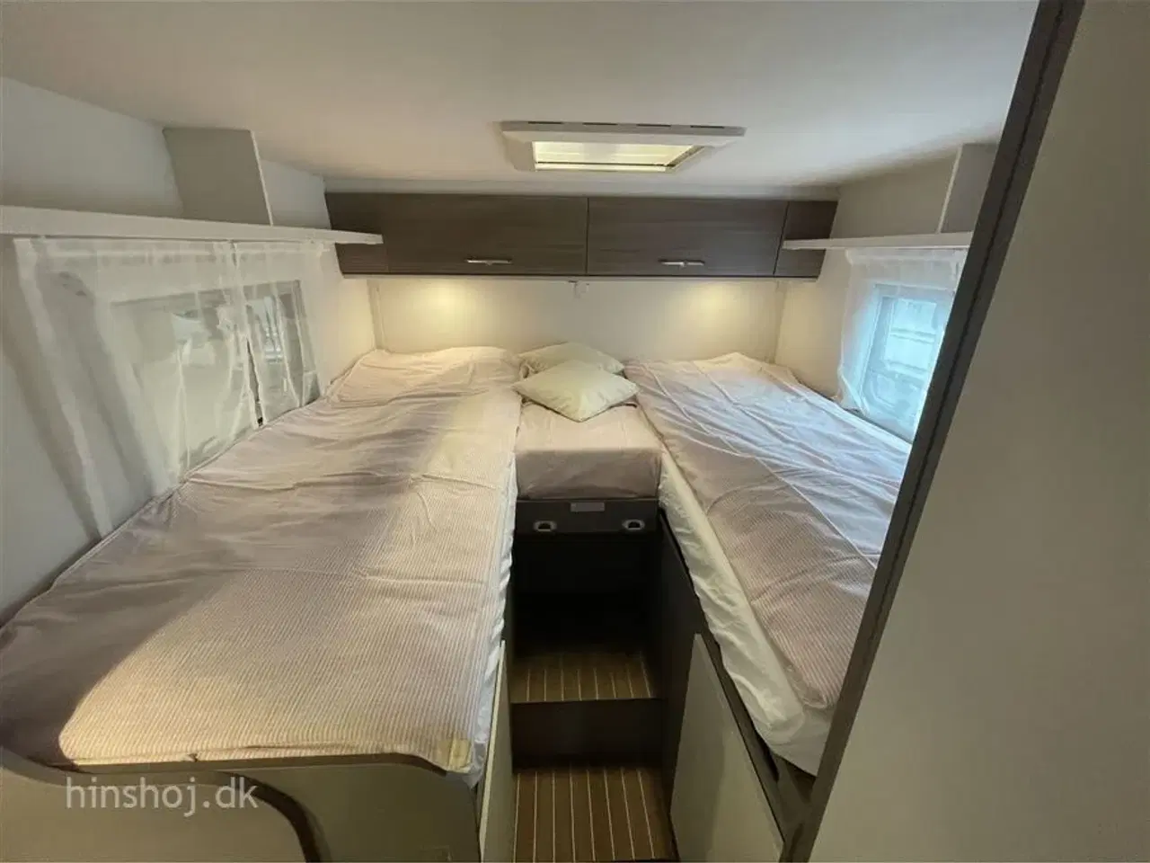 Billede 11 - 2025 - Etrusco V 6.6 SF Aut.   Lækker Autocamper med automatgear som kun er 214 cm bred fra Hinshøj Caravan.