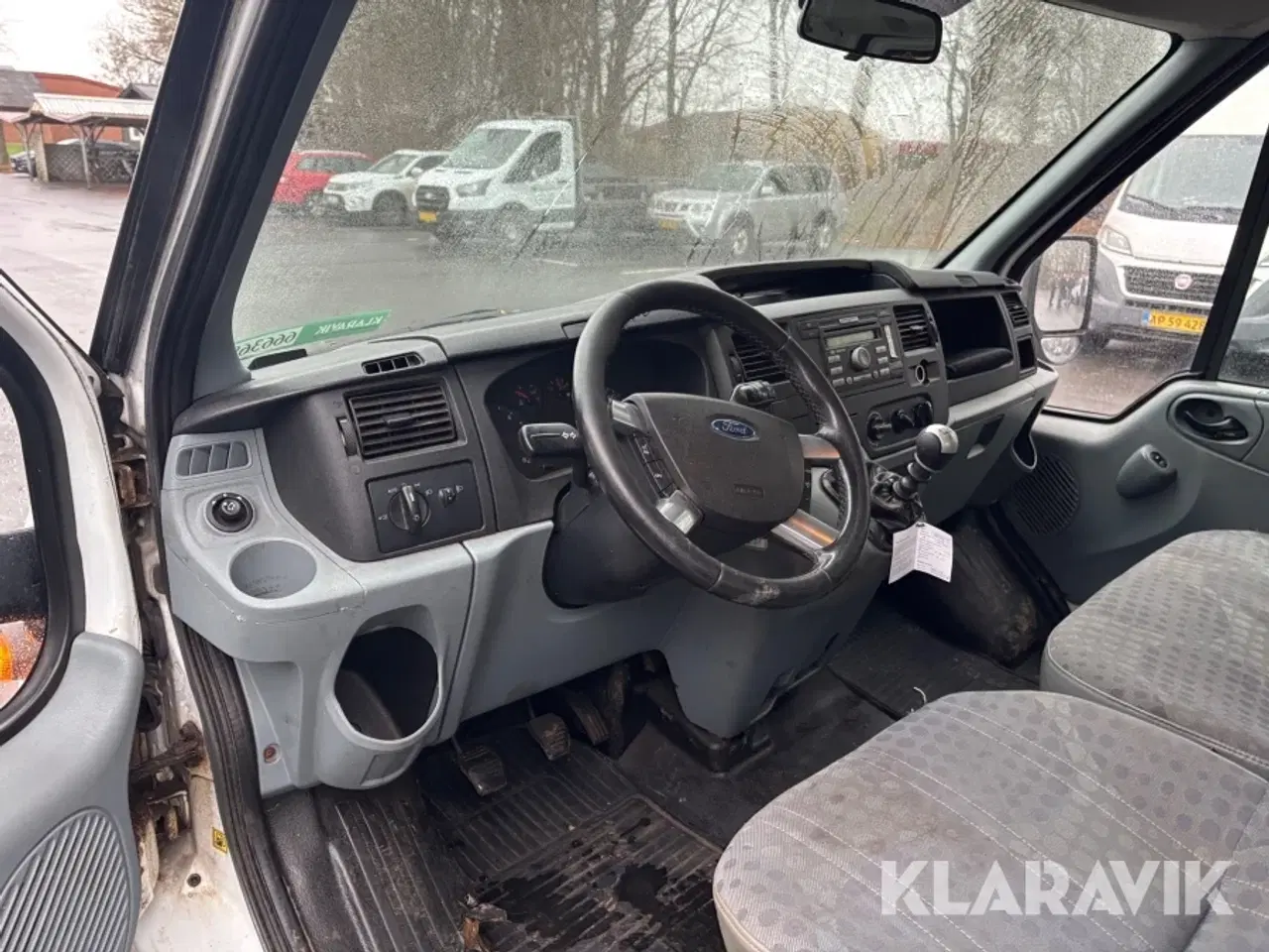 Billede 11 - Mandskabsbil Ford Transit med lad